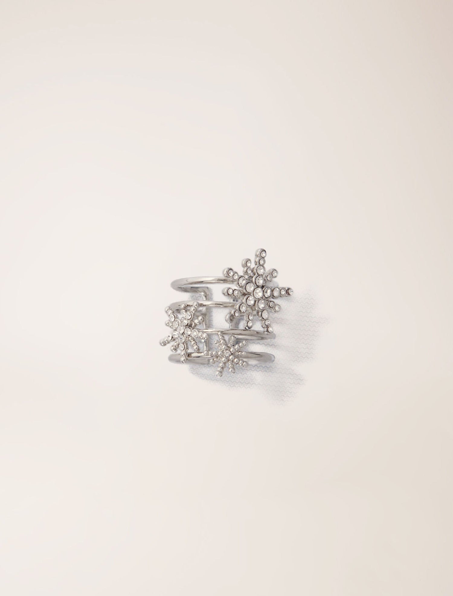 Silver-featured-Rhinestone star ring
