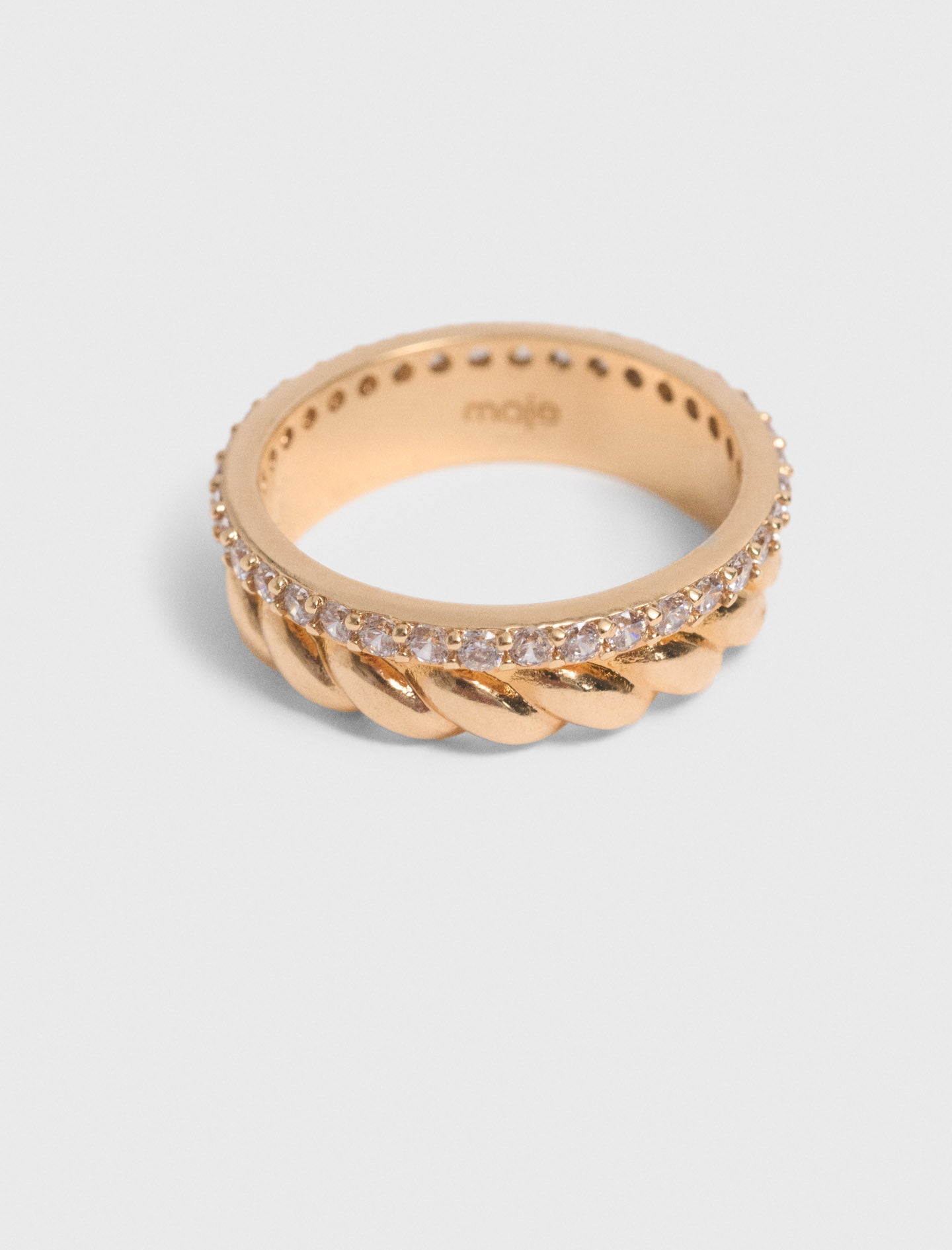 Twisted gold rhinestone ring Gold