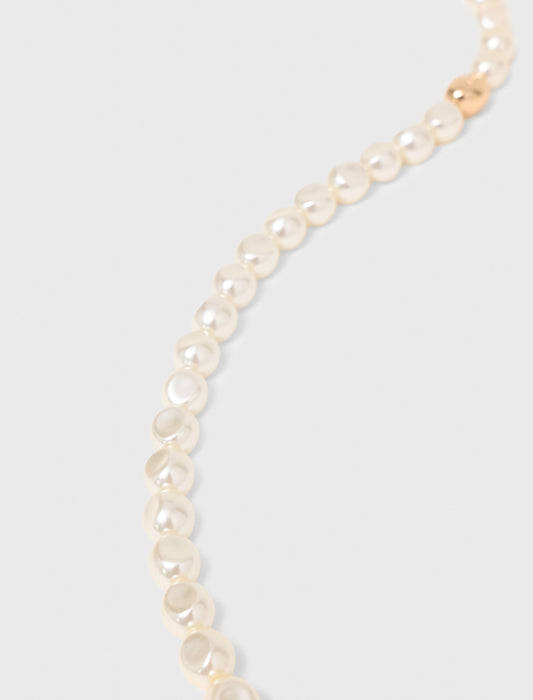 Pearl choker necklace Gold