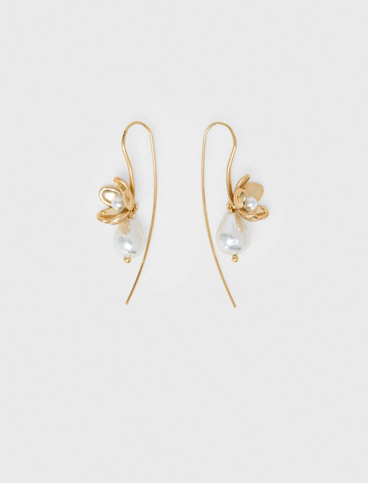Fine flower earrings Gold