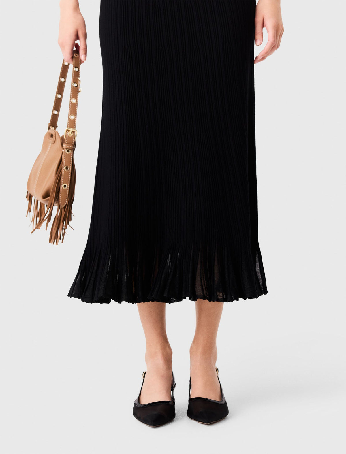 Leather and mesh slingbacks Black