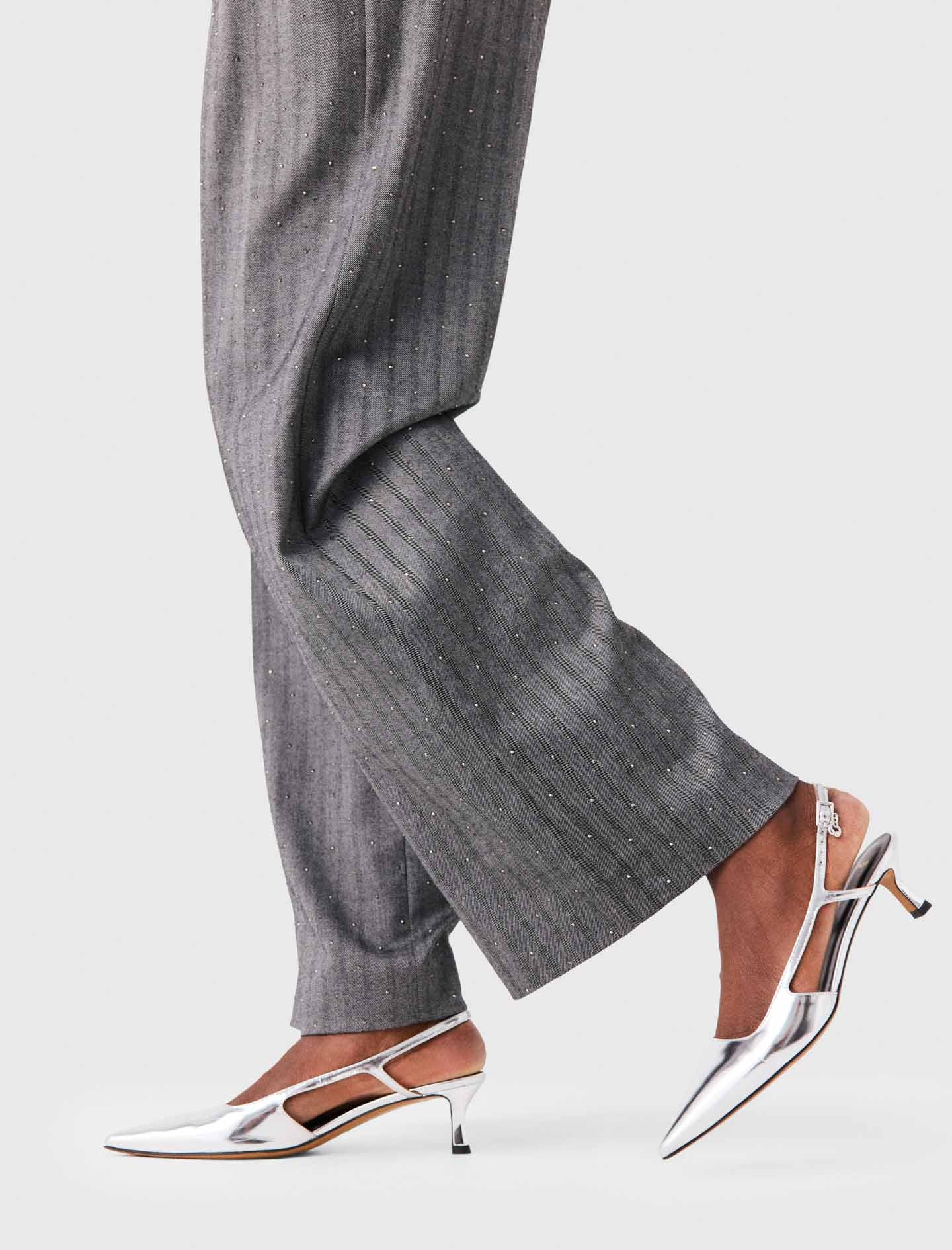 Silver leather strappy heels Silvery