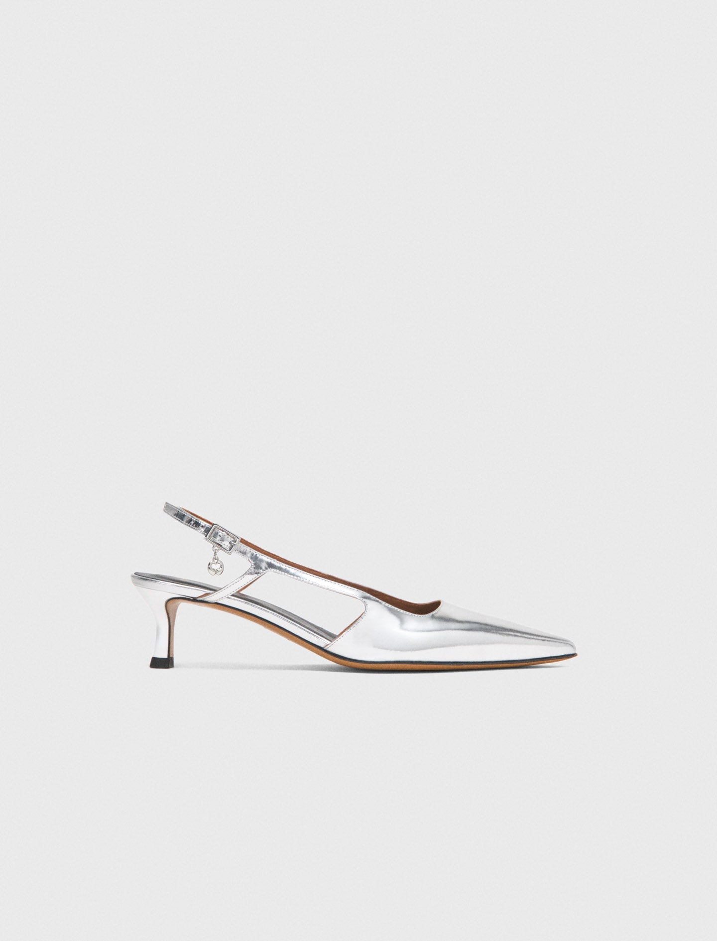 Silver leather strappy heels Silvery