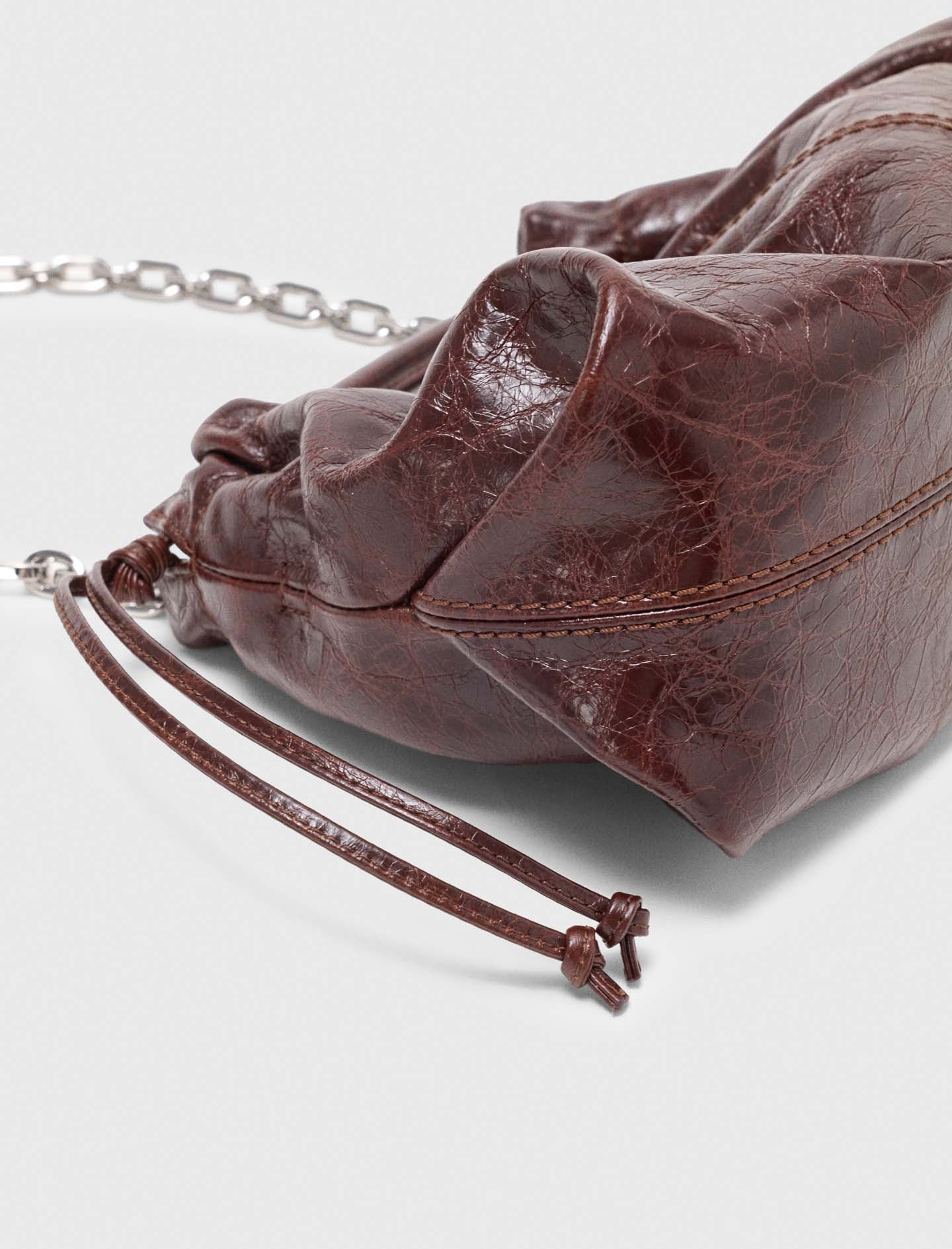 Crackled leather Milpli pouch Dark Brown