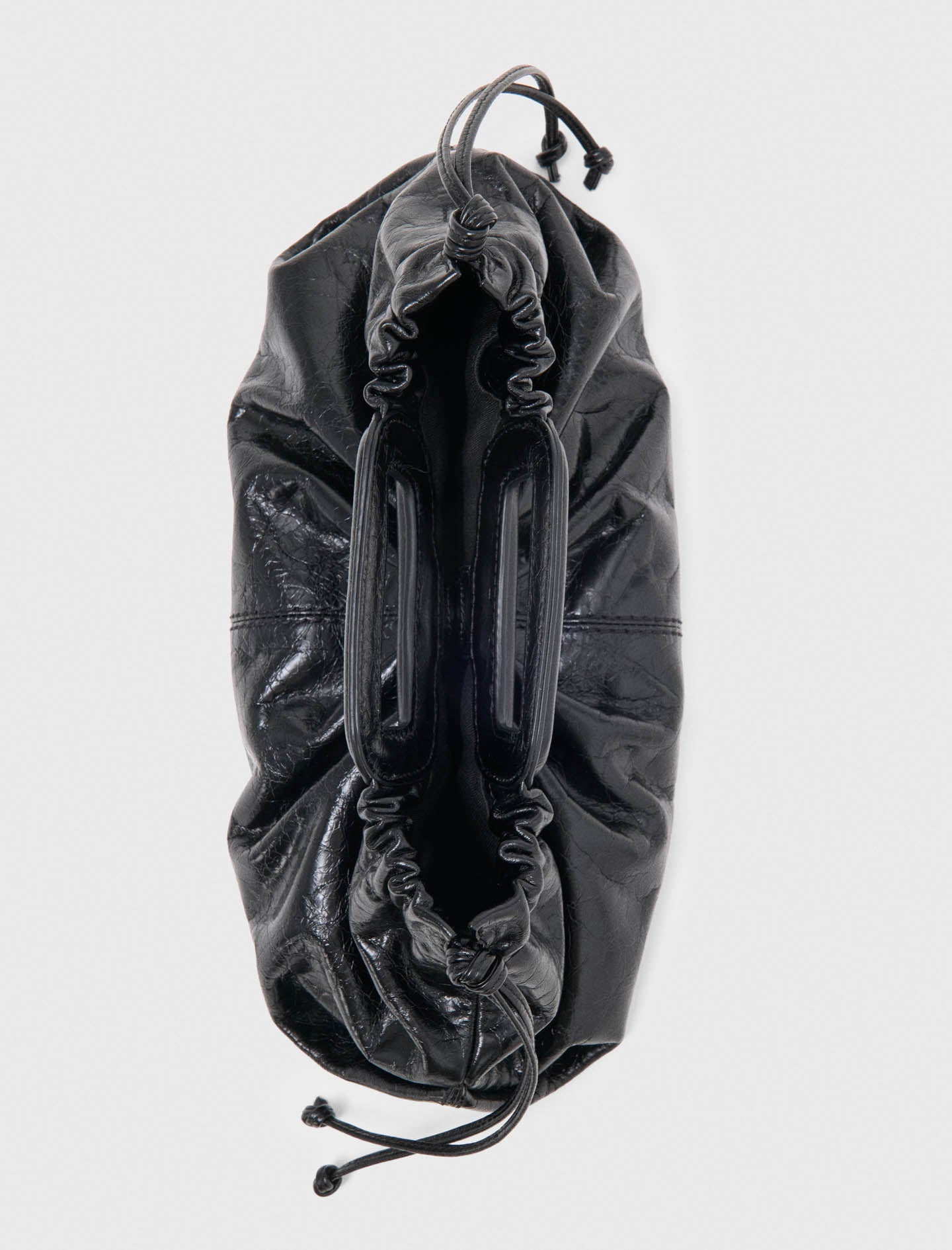 Crackled leather Milpli pouch Black