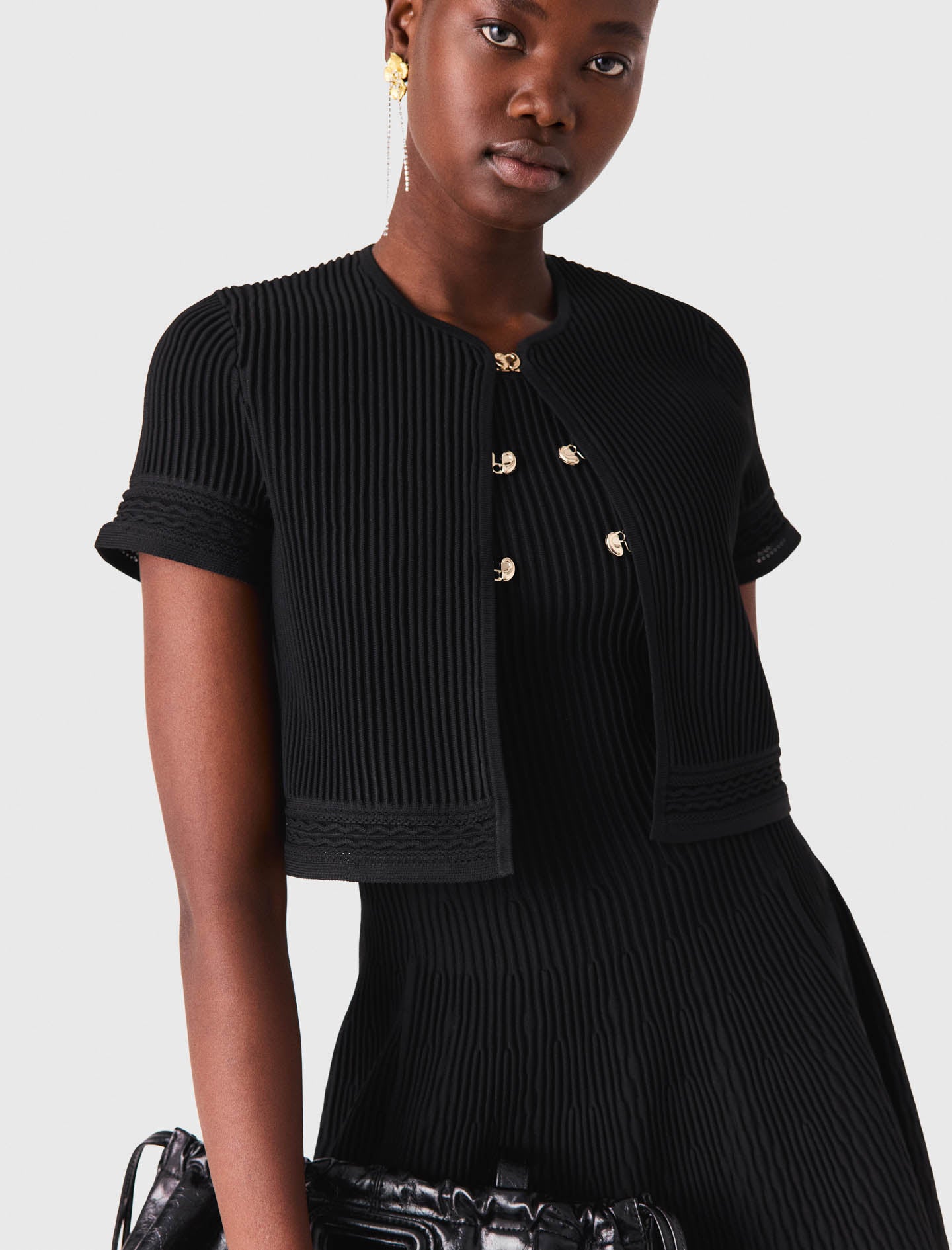 Short-sleeved cardigan Black