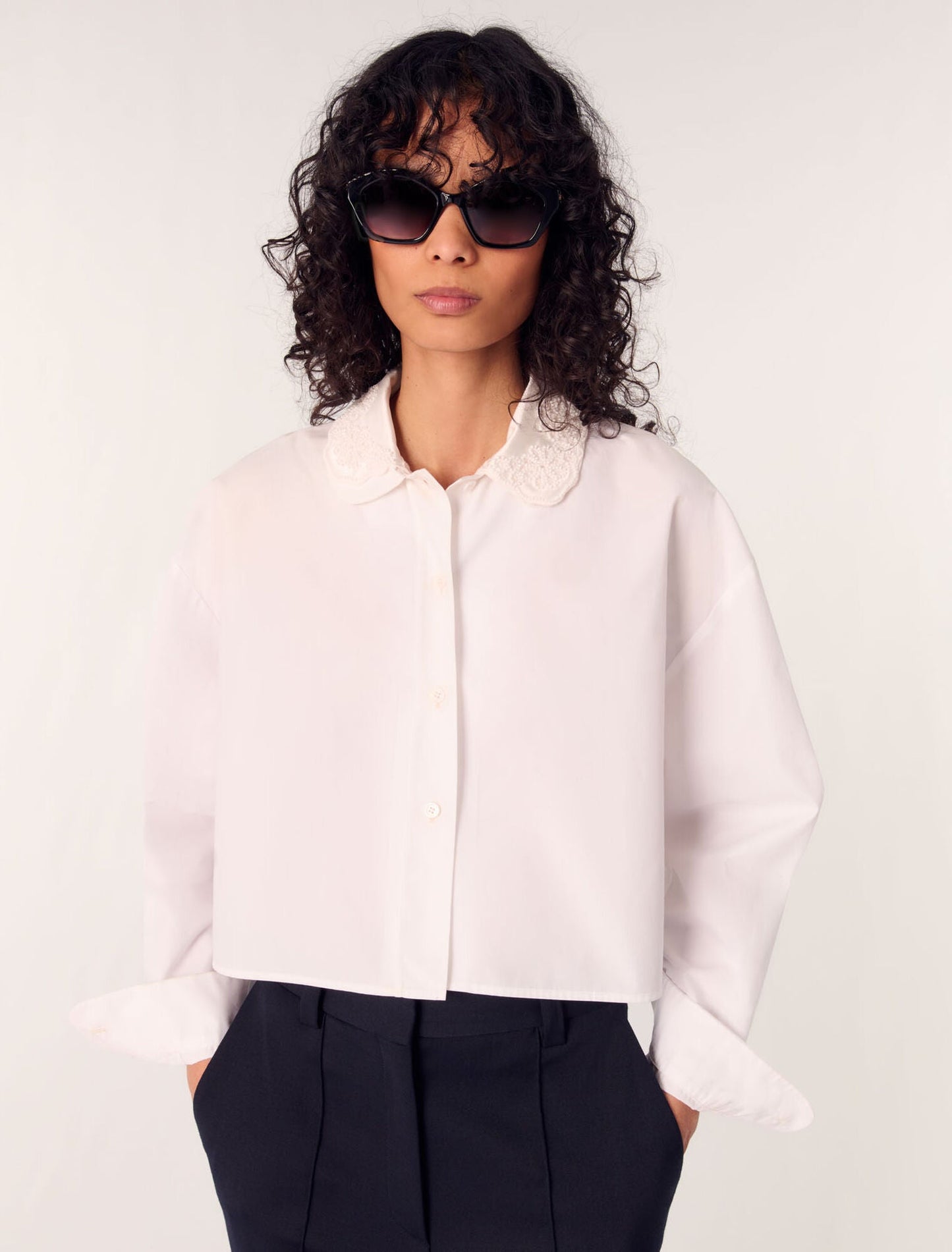 White-Short shirt with embroidered collar