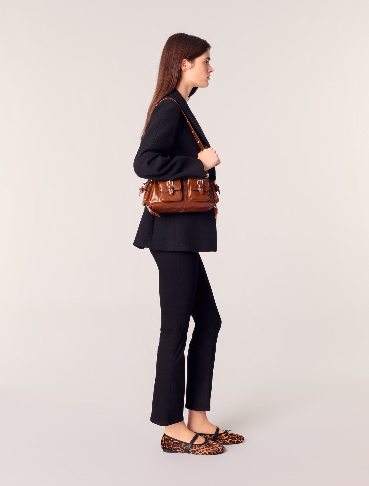 Black-Flared jeans