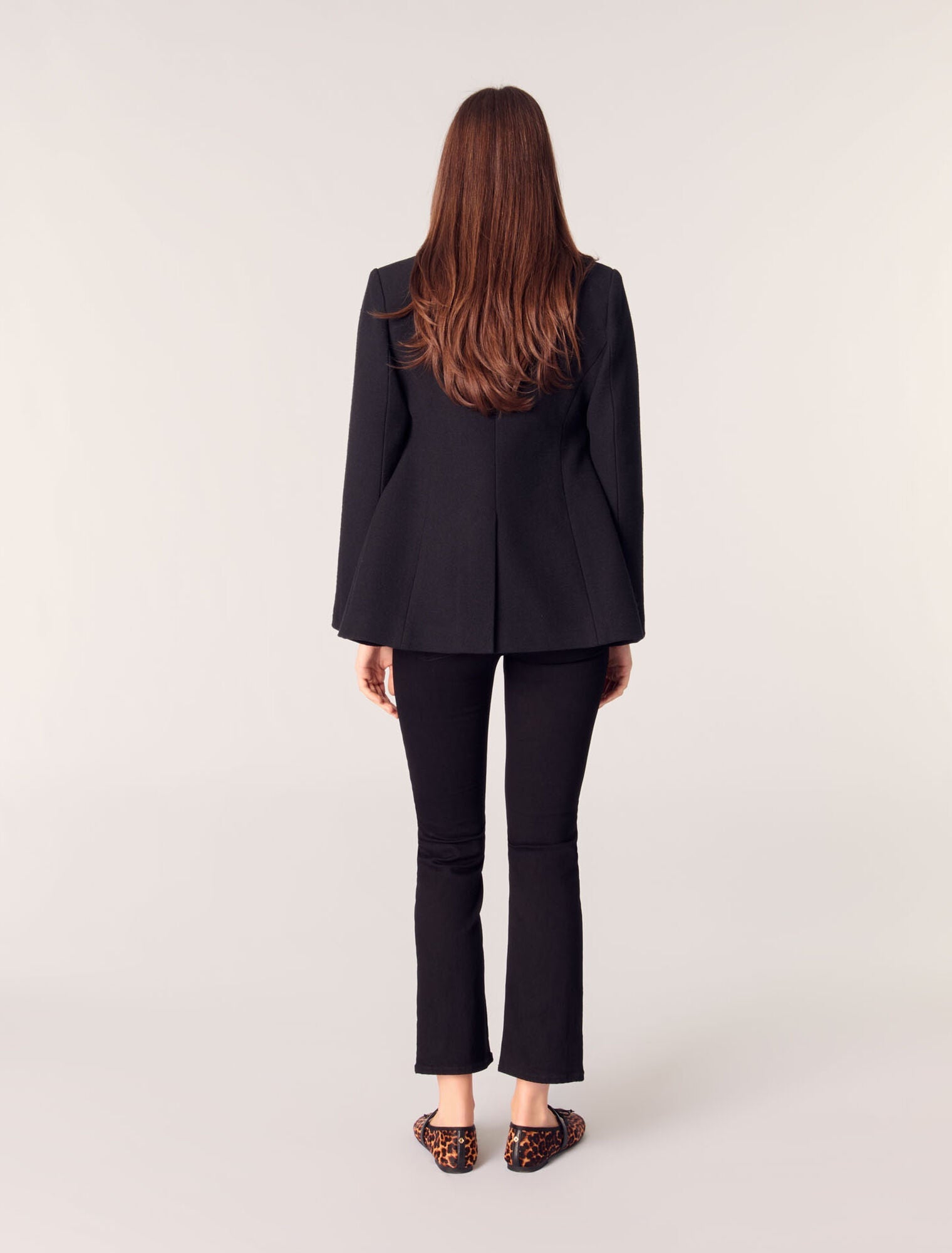 Black-Flared jeans