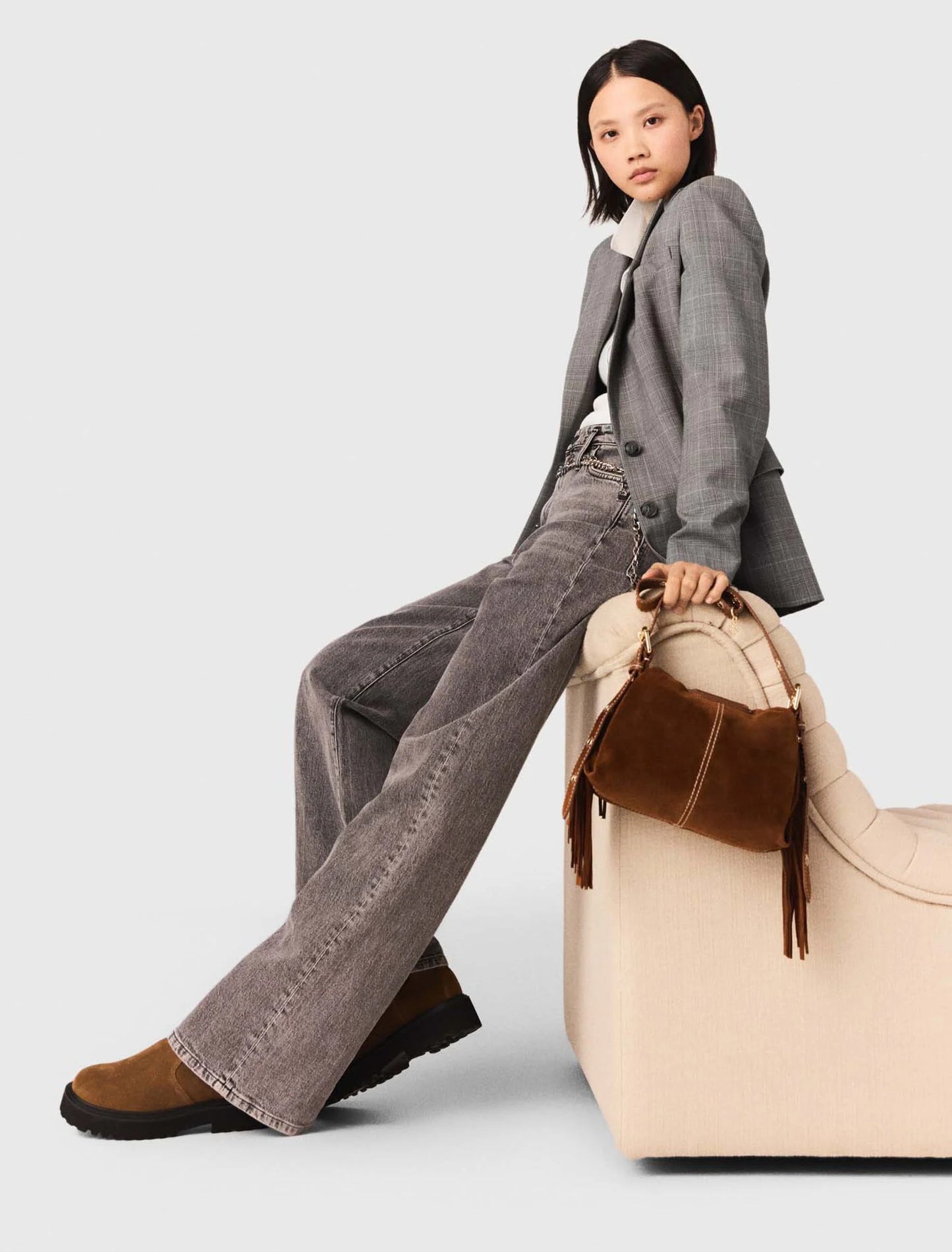 Wide-leg jeans with chain-link belt Grey