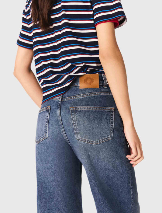 Wide-leg jeans