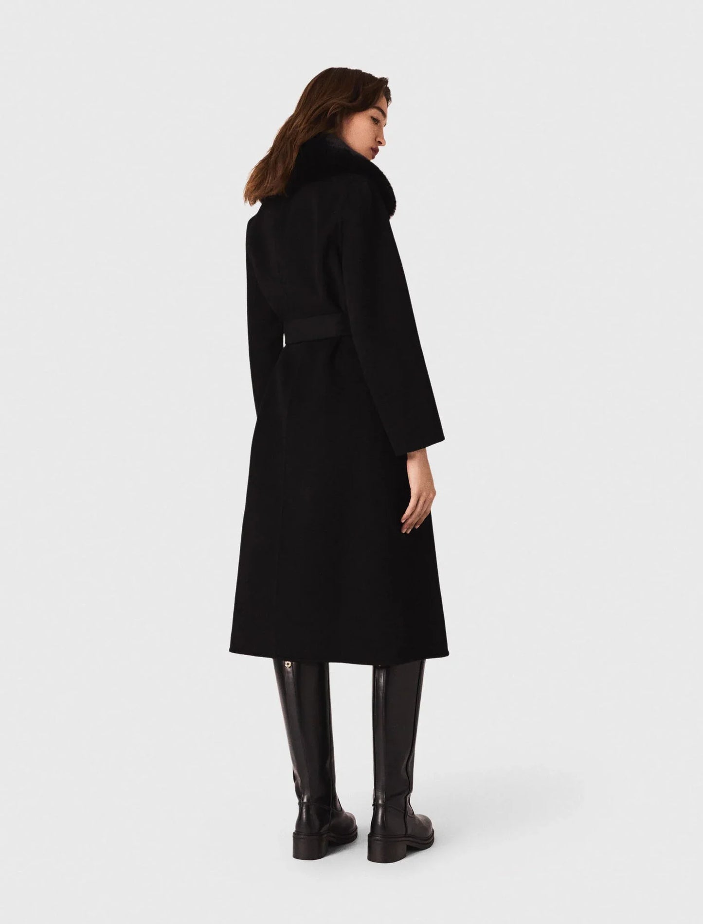 Double-faced coat with removable collar
