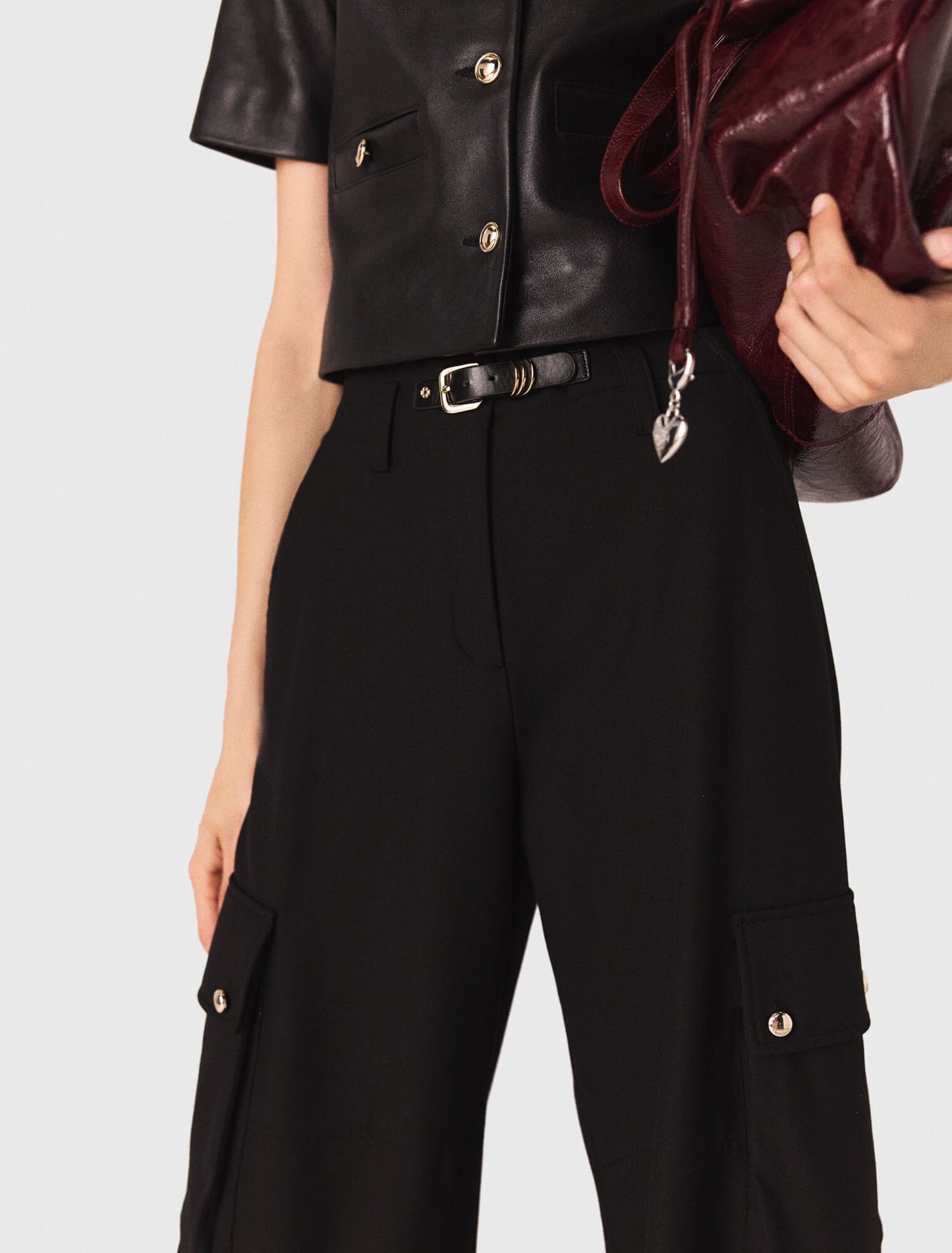 بنطلون كارغو أسود