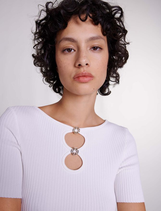 White-Cutaway knit top with jewellery