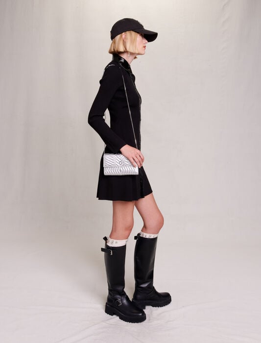 Black-short knit dress