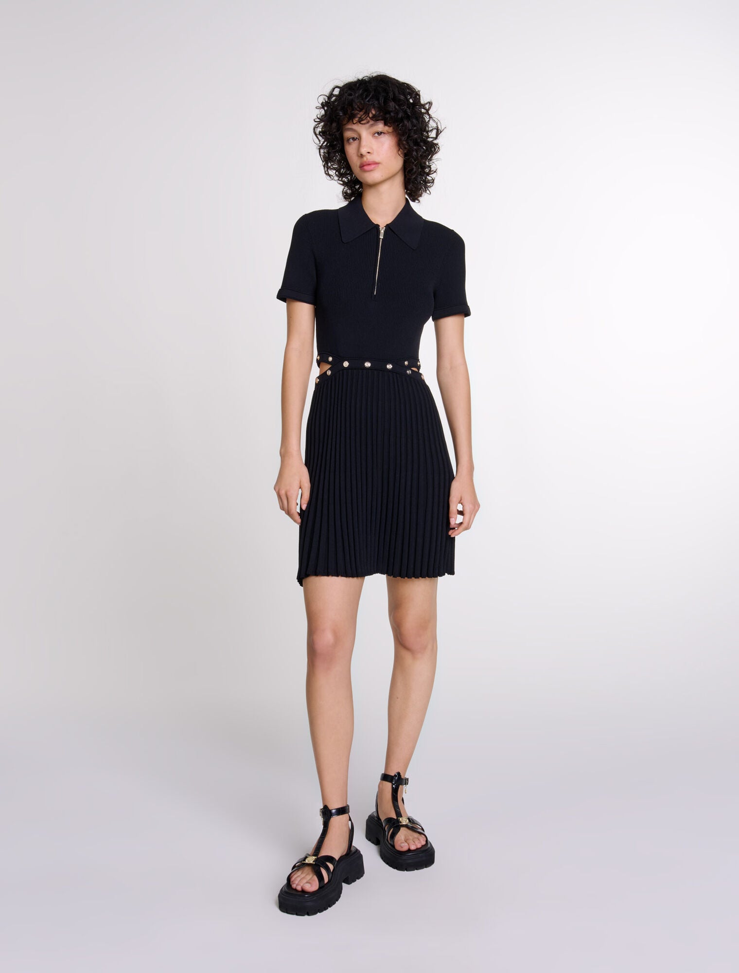 Black-featured-Short knit dress