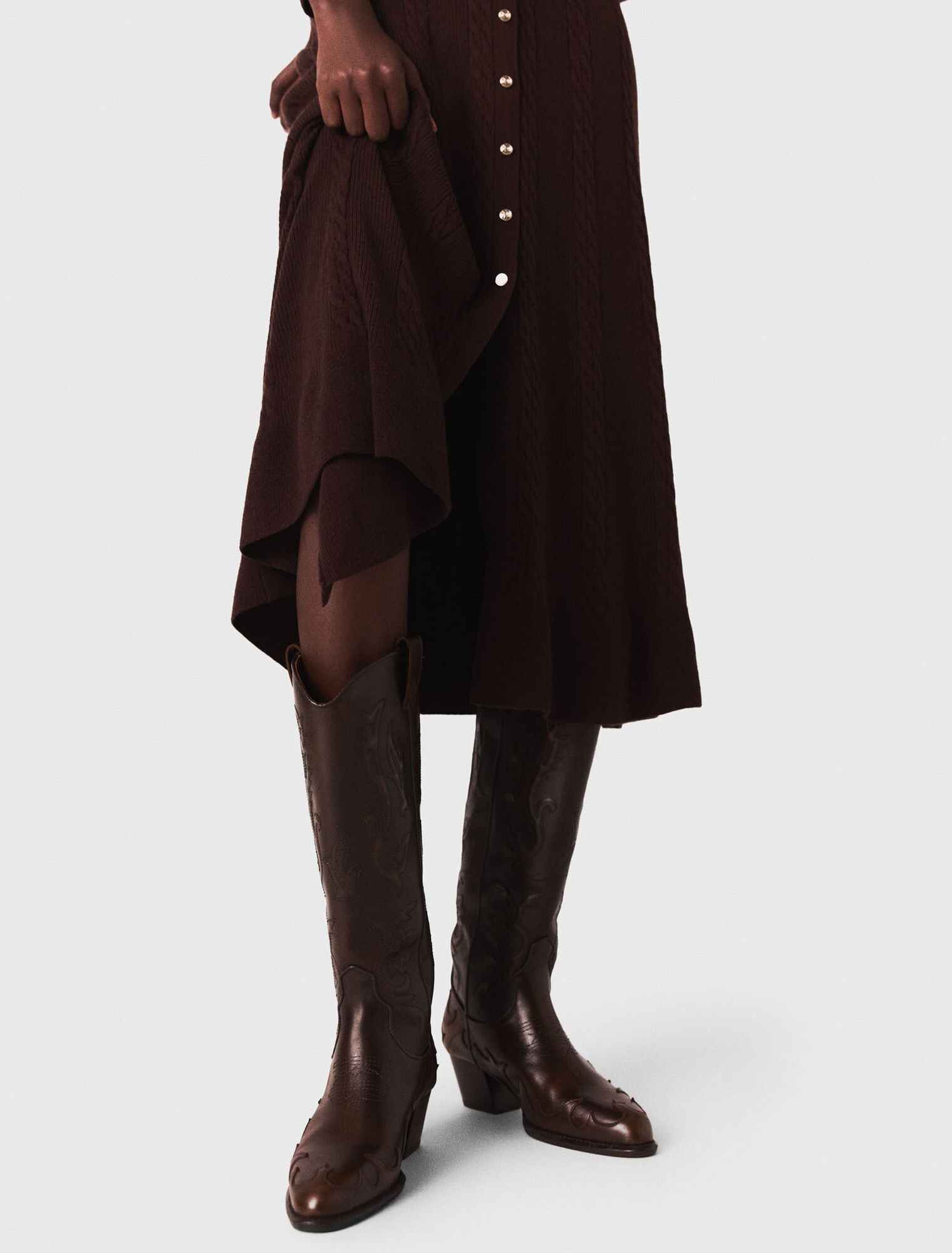 Knit maxi dress with buttons