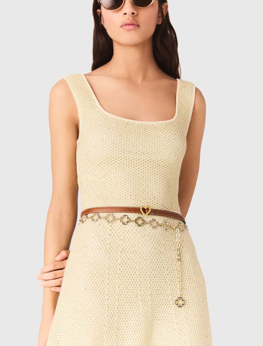 فستان ماكسي محبوك ومزين بأحجار الراين