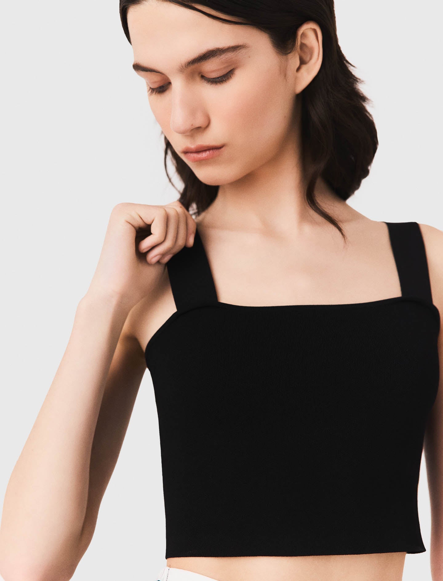 Knitted crop top with straps Black