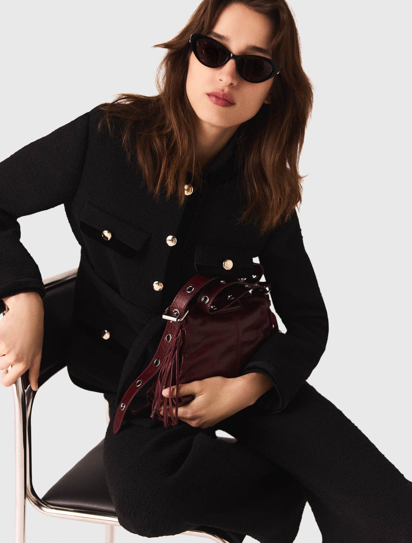 جاكيت تويد طويلة باللون الأسود