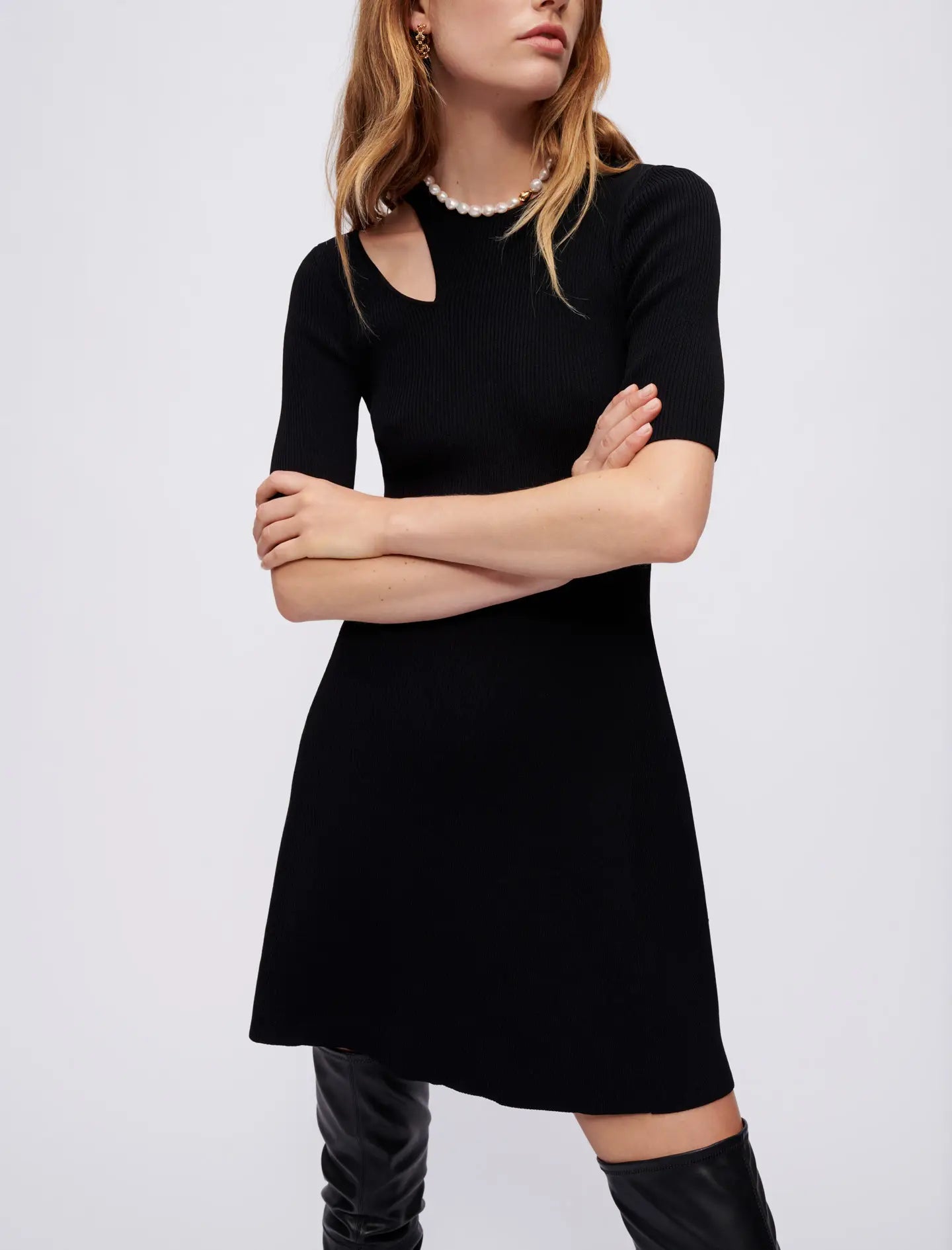 Black KNIT DRESS WITH CUT-OUT AT THE SHOULDER