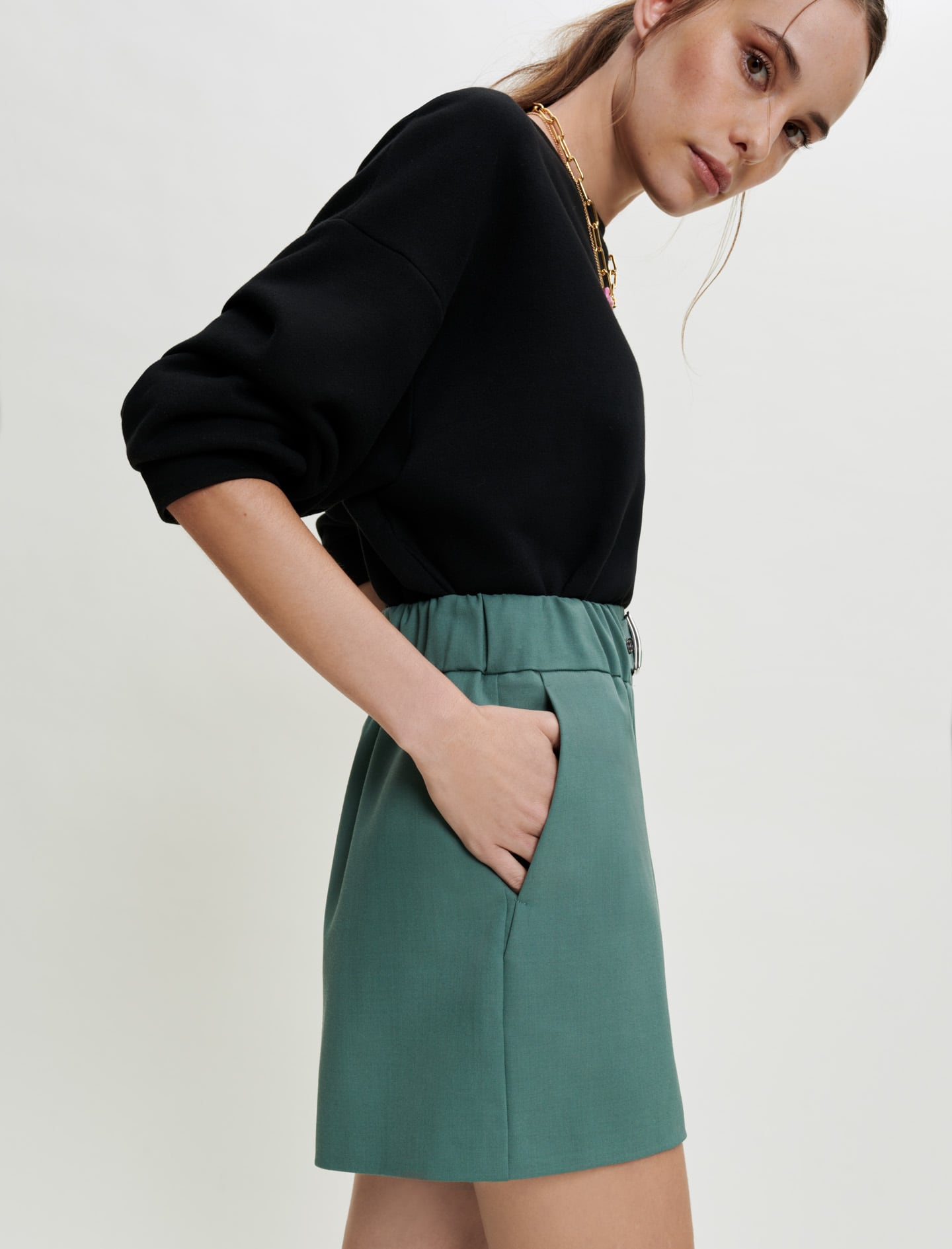 Green Elasticated tailored shorts